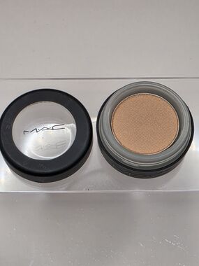 VINTAGE 90s MAC EYESHADOW- "Arena"  **SUPER RARE!!**
